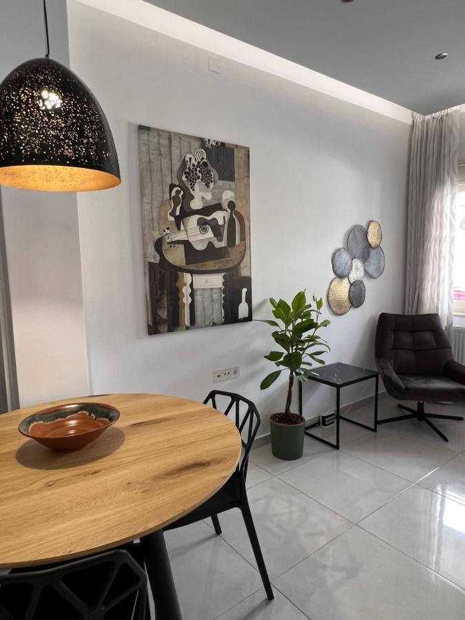 Modern Apartment Close To Airport With Gym And Bbq Heraklion Exterior foto