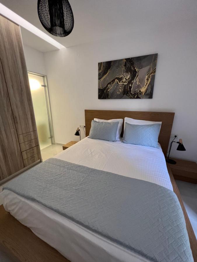 Modern Apartment Close To Airport With Gym And Bbq Heraklion Exterior foto