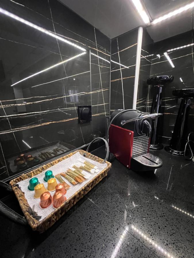 Modern Apartment Close To Airport With Gym And Bbq Heraklion Exterior foto